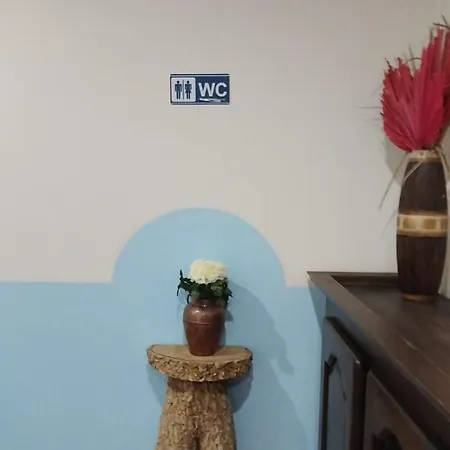 Dm 4 Hotel